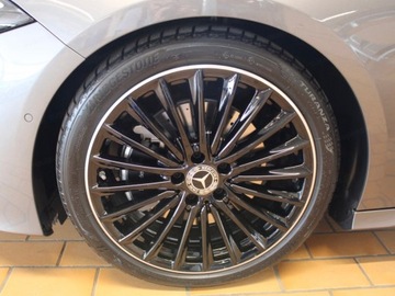 Mercedes Klasa A W177/V177 Hatchback Facelifting 1.3 200 163KM 2025 MERCEDES-BENZ A Klasa 200 AMG Line 1.3 (163KM) 2025, zdjęcie 9