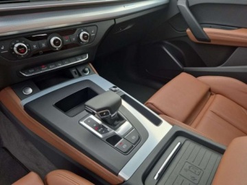 Audi Q5 II SUV Facelifting 2.0 40 TDI 204KM 2024 Audi Q5 Audi Q5 advanced 40 TDI quattro 204KM S tronic 2.0 Diesel 204KM, zdjęcie 5