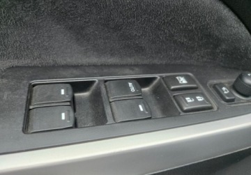 Suzuki Vitara III SUV 1.6 DDiS 120KM 2015 Suzuki Vitara Swiezo sprowadzony.Cena zawiera wszystkie obowiazujace oplat, zdjęcie 15