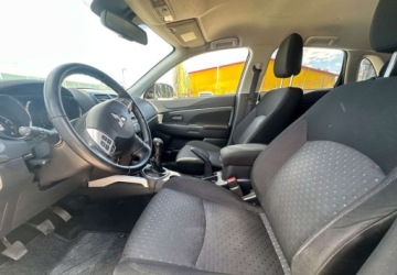 Mitsubishi ASX I SUV 1.6 MIVEC 117KM 2012 Mitsubishi ASX Mitsubishi ASX 1.6 2WD Instyle 1.6 Benzyna 117KM, zdjęcie 19