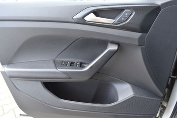 Volkswagen T-Cross SUV 1.0 TSI 110KM 2023 Volkswagen T-Cross SalonPL 1.0TSI 110KM LIFE ACC Autoalarm PreCrash Klimat, zdjęcie 23