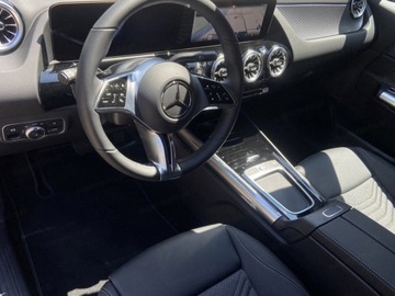 Mercedes GLA II Off-roader Facelifting 1.3 200 163KM 2025 MERCEDES-BENZ GLA 200 Progressive Suv 2.0 (163KM) 2025, zdjęcie 7