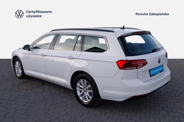 Volkswagen Passat B8 Variant 2.0 TDI BlueMotion SCR 150KM 2019 Volkswagen Passat Volkswagen Passat 2.0 TSI Busine, zdjęcie 4