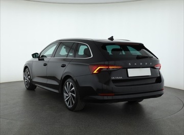 Skoda Octavia IV Scout 2.0 TDI SCR 200KM 2020 Skoda Octavia 2.0 TDI, Salon Polska, Serwis ASO, zdjęcie 3