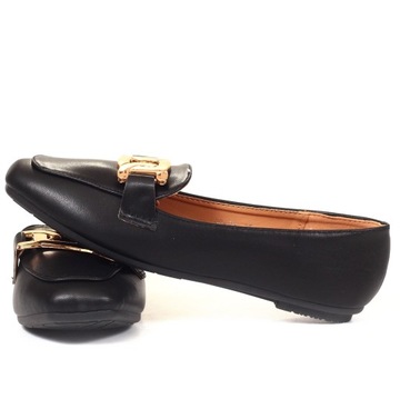 Модные туфли чернокожих женщин