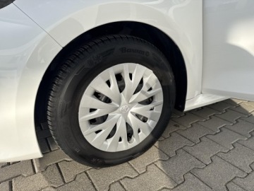 Toyota Yaris IV Hatchback 1.0 VVT-i 72KM 2022 Toyota Yaris 1.0 Comfort IV (2020-) 1.0 Comfort, zdjęcie 16