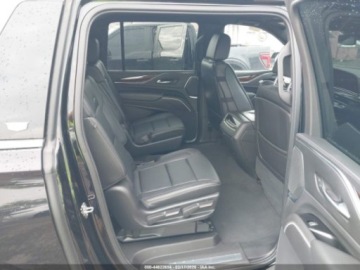 Cadillac Escalade III 2021 Cadillac Escalade Esv Luxury 2021 6.2 Benzyna 420KM, zdjęcie 13