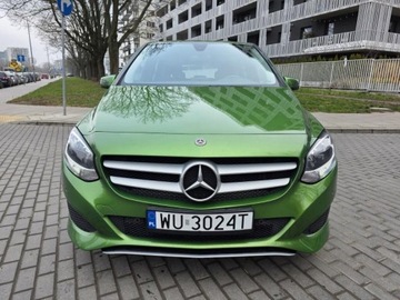 Mercedes Klasa B W246 Sports Tourer Facelifting 1.6 180 122KM 2017 MERCEDES B180, 1,6l benzyna 122KM Automat Niski przebieg: 103,232km, zdjęcie 1