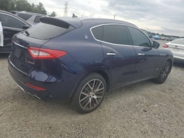 Maserati Levante 3.0 V6 GDI 350KM 2019 Maserati Levante 2019r., Luxury, 3L, od ubezpieczalni 3.0 Benzyna 350KM, zdjęcie 3