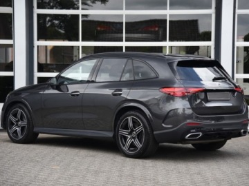 Mercedes GLC C254/X254 Coupe 2.0 220d 197KM 2026 MERCEDES-BENZ GLC 220 d 4-Matic AMG Line 2.0 (197KM) 2026, zdjęcie 1