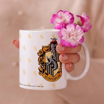 Кофейная кружка Harry Potter Hufflepuff 330 мл