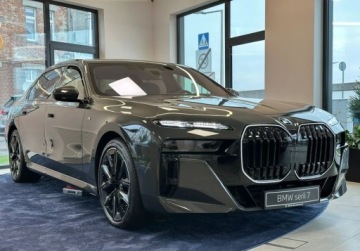 BMW Seria 7 G70 Sedan 3.0 40d 299KM 2025 BMW Seria 7 Wyprzedaz rocznika 2025 BMW Bonkowscy Wroclaw 3.0 Diesel, zdjęcie 1