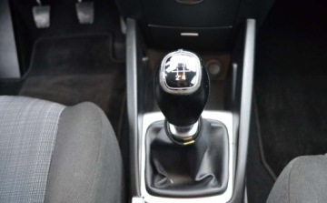 Kia Ceed I Hatchback 5d Facelifting 1.4 DOHC CVVT 90KM 2010 Kia Ceed bezwypadkowe - Niski przebieg - klimatyzacja - OPLACONY 1.4 90KM, zdjęcie 28