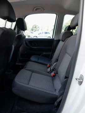 Skoda Roomster Mikrovan Facelifting 1.2 TDI CR DPF 75KM 2012 Skoda Roomster 1.2 TDI, grzane fotele, klima, duze radio 1.2 Diesel 75KM, zdjęcie 8