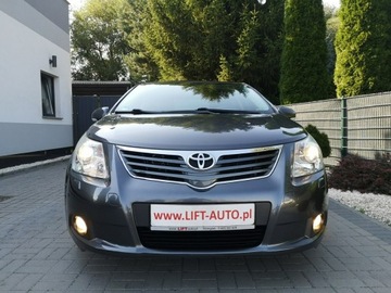 Toyota Avensis III Sedan 1.8 Valvematic 147KM 2011 Toyota Avensis 1.8 16v 147KM Klimatronic Tempomat, zdjęcie 1