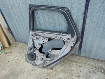 DRZWI PRAWY TYŁ FORD FOCUS MK3 KOMBI CHROM
