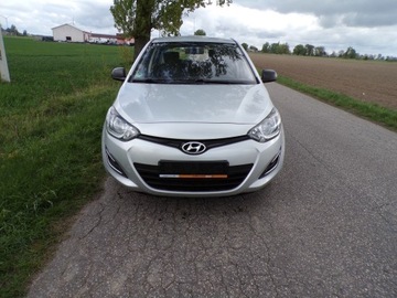 Hyundai i20 I Hatchback 5d Facelifting 1.2 DOHC 85KM 2013 HYUNDAI I20 1.2 BENZ AUTO Z NIEMIEC ZAMIANA