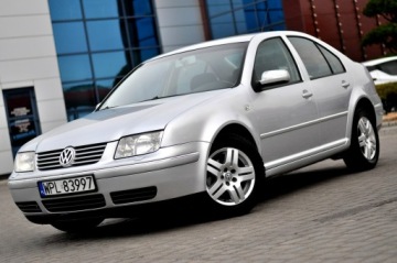 Volkswagen Bora Sedan 1.6 16V 105KM 2003