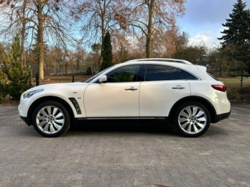 Infiniti QX70 3.7 V6 320KM 2017 Infiniti QX70 S Premium 3.7 V6 320KM | PO REMONCIE, zdjęcie 17