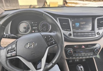 Hyundai Tucson III SUV 1.7 CRDi 141KM 2016 Hyundai Tucson HYUNDAI TUCSON 2016r 1.7 CRDI 141 KM Automat FULAS 1.7 141KM, zdjęcie 22
