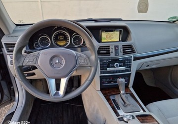 Mercedes Klasa E W212 Coupe 200 CGI BlueEFFICIENCY 184KM 2011 Mercedes-Benz Klasa E Wzorowy E 200 Coupe - 118 Tkm - Bezwypadkowy 1.8, zdjęcie 31