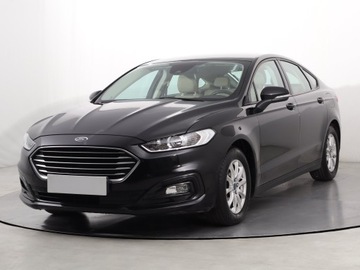 Ford Mondeo V Liftback Facelifting 2.0 EcoBlue 150KM 2019 Ford Mondeo 2.0 EcoBlue, Salon Polska, Serwis ASO, zdjęcie 1