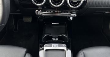 Mercedes CLA C118/X118 Coupe Facelifting 1.3 200 163KM 2024 Mercedes-Benz CLA Salon PL Od Dealera Kamera Android Podgrzewane fotele MB, zdjęcie 16