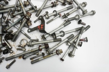 KAWASAKI ZZR-1400 05-11 КОМПЛЕКТ БОЛТОВ КРЕПЛЕНИЯ ДВИГАТЕЛЯ