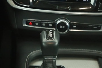 Volvo V90 II Kombi 2.0 D5 235KM 2017 Volvo V90 Cross Country D5 2.0 AWD, Salon Polska, zdjęcie 14