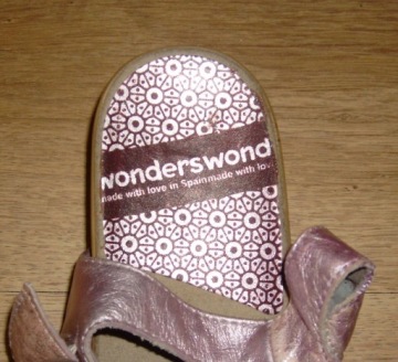 ЧУДЕСА красивые, очень удобные кожаные босоножки 36 BDB+