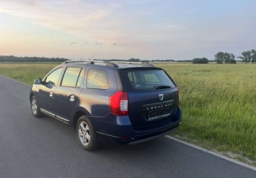Dacia Logan II MCV Tce 90KM 2015 Dacia Logan Dacia Logan II 0,9 TCE Laureat bezwypadkowa Benzyna 90KM, zdjęcie 4