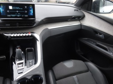 Peugeot 3008 II Plug-In Hybrid Facelifting 1.6 HYBRID4 300KM 2021 Peugeot 3008 e-Hybrid 300, 4X4, Automat, VAT 23%, zdjęcie 7