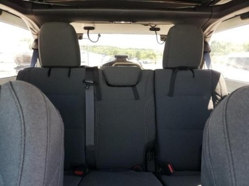 Jeep 2024 Jeep Wrangler Sport, 2024r., 4x4, 3.6L 3.6 Benzyna 285KM, zdjęcie 8