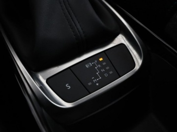 Citroen C4 Cactus Crossover Facelifting 1.2 PureTech 110KM 2018 Citroen C4 Cactus Shine automat navi kamera, zdjęcie 28