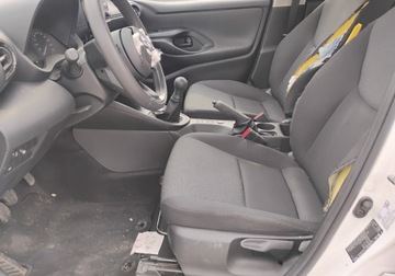 Toyota 2022 Toyota Yaris 2022r, 1.0 Benzyna LPG. Uszkodzony. Poobijany. VAT 23 brutto, zdjęcie 6