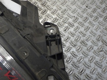 MERCEDES B CLASS W246 ФОНАРЬ ПРАВЫЙ 2468200261