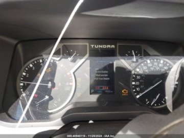 Toyota Tundra II 2024 Toyota Tundra 2024r., SR5, od ubezpieczalni 3.4 Benzyna 389KM, zdjęcie 10