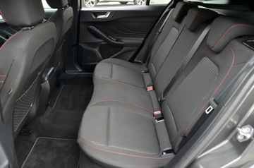 Ford Focus IV Kombi Facelifting 1.0 EcoBoost MHEV 155KM 2022 Ford Focus ST-LINE X! Podgrz.Kierownica ParkAssist Kamera! 155KM! JAK NOWY!, zdjęcie 17