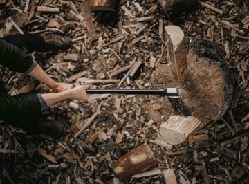 FISKARS X17 SIEKIERA ROZŁUPUJĄCA DO DREWNA Fiskars X17 M 1015641 -