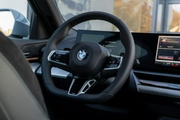 BMW Seria 5 G90-91 Touring 2.0 520d 197KM 2024 BMW 520 xDrive Sedan Demo- Koła zimowe w cenie!, zdjęcie 17