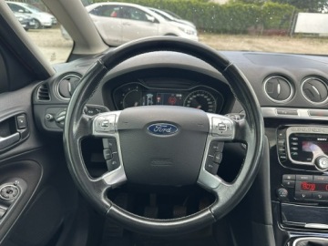 Ford S-Max I Van Facelifting 2.0 Duratorq TDCi DPF 163KM 2013 Ford S-Max 2.0TDCI 163KM/Manula/Xenon/Panorama/, zdjęcie 17