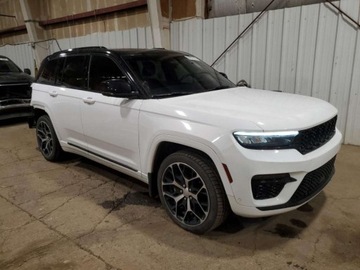 Jeep Grand Cherokee IV 2022 Jeep Grand Cherokee 2022, Summit, 3.6L, od ubezpieczalni 3.6 Benzyna 293KM, zdjęcie 2