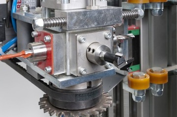 Фрезерный центр ROBLAND BM 3000 с ЧПУ