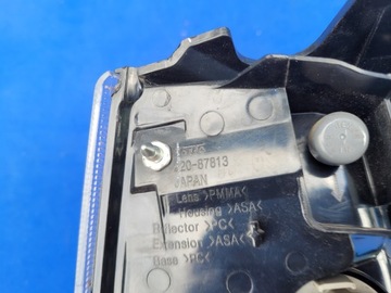 MITSUBISHI OUTLANDER 07-12 2007-2012 SVĚTLO PRAVÁ ZADNÍ