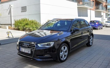 Audi A3 8V Hatchback 3d 1.2 TFSI 105KM 2014 Audi A3 Sportback 2014 r. 136 tys. km 1.2 Benzyna 105KM