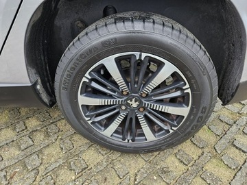 Peugeot 2008 I SUV Facelifting 1.2 PureTech 82KM 2016 Peugeot 2008 1,2benzyna 82KM salon polska navi, zdjęcie 16