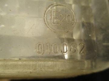 7651/9 SVĚTLO SMĚROVKA BLIKAČ PRAVÝ PŘEDNÍ VW T4 CARAVELLE 90-03R 010082