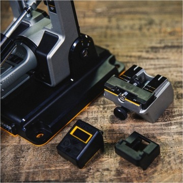 Работайте Sharp Professional Precision Advatue + Mega Set Routener