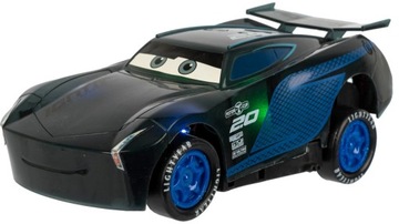 АВТОМОБИЛЬ СО СВЕТОДИОДНЫМИ ПРЯГАЮЩИМИ ГЛАЗАМИ, ОТРАЖАЮЩИМИСЯ ОТ СТЕН