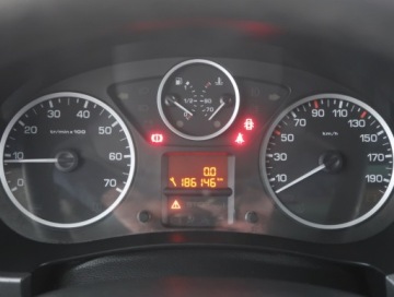 Peugeot Partner II Tepee Facelifting 2015 1.6 BlueHDi 100KM 2017 Peugeot Partner 1.6 BlueHDi, Salon Polska, zdjęcie 10